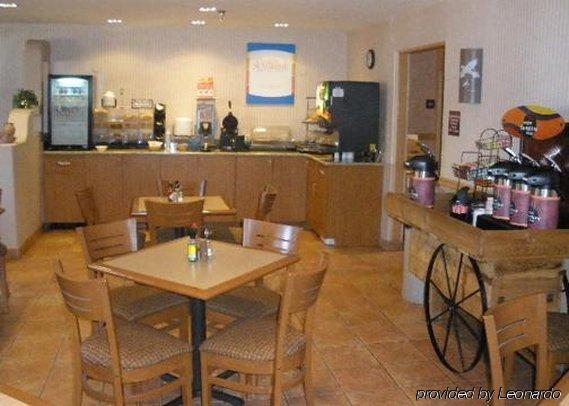 Comfort Inn&Suites Los Álamos Restaurante foto